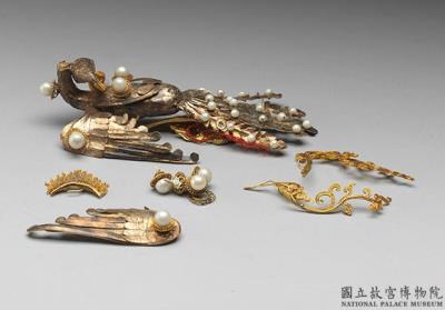 图片[2]-Birch-bark phoenix finial with gold inlay, Qing dynasty, 18-19th c., Qing court work.-China Archive